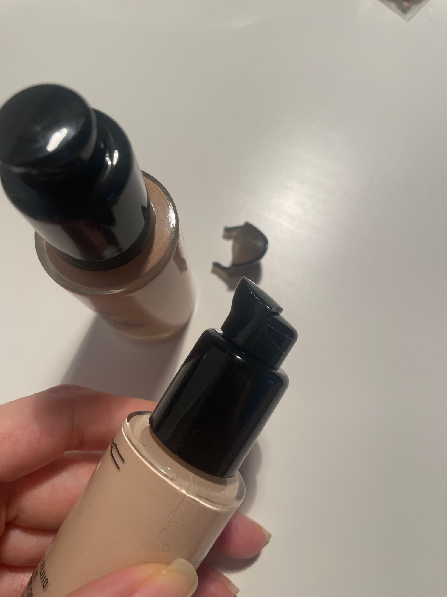 ปั๊มจ่ายของเหลวแบบกด 1 ชิ้น สำ - Beauty Makeup Foundation บทวิจารณ์และราคา