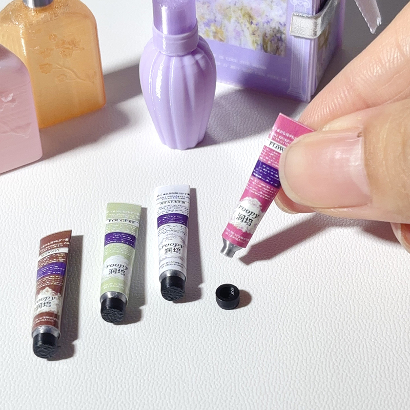2 ชิ้น ฉากบ้านตุ๊กตา ของตกแต่ง - Makeup Beauty House บทวิจารณ์และราคา